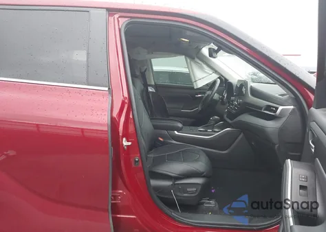 2023 Toyota Highlander Xle z USA, uszkodzony, nr VIN 5TDKDRBH3PS037474